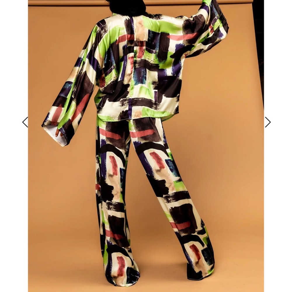 NWT Dressed In Lala No Thoughts Just Vibes Set